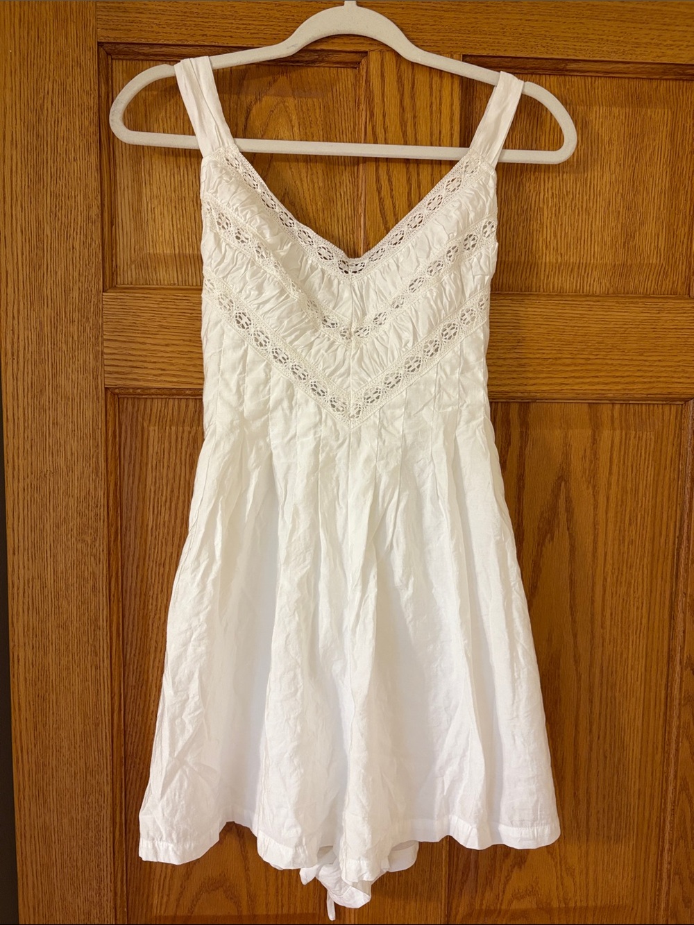 Pretty white dress/skort